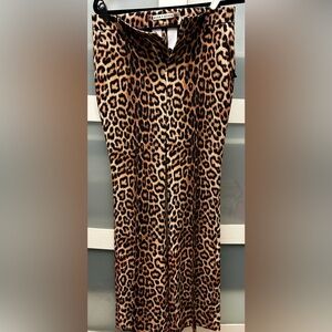 Alice + Olivia leopard wide leg trouser 4